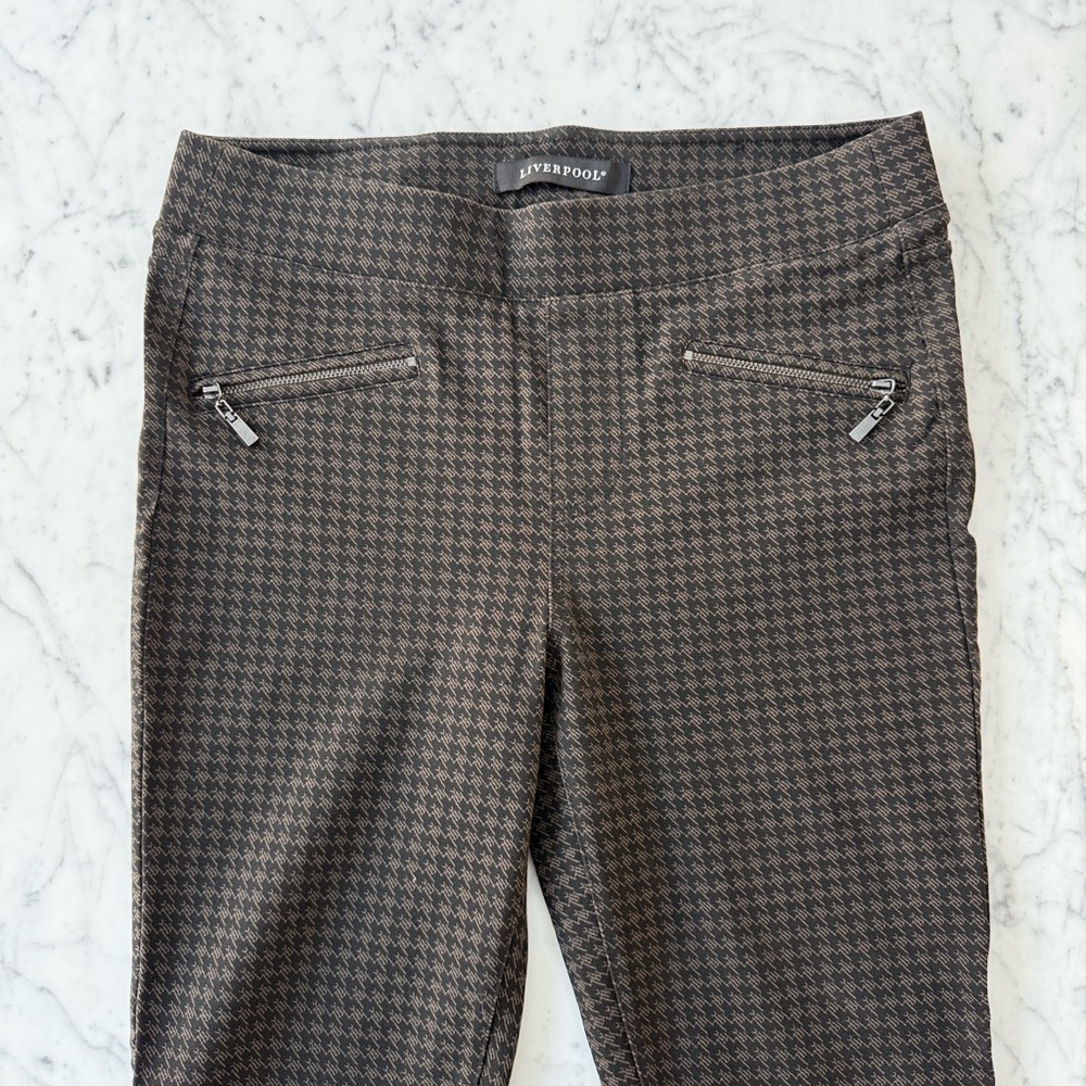 Liverpool Pants Houndstooth Pull On Skinny Stretch Pants Womens Pants Size 8